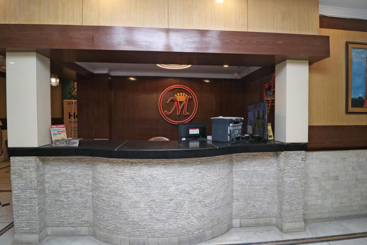 Oyo Flagship 19301 Mezbaan International Naka Hindola Hotel ลัคเนา ภายนอก รูปภาพ